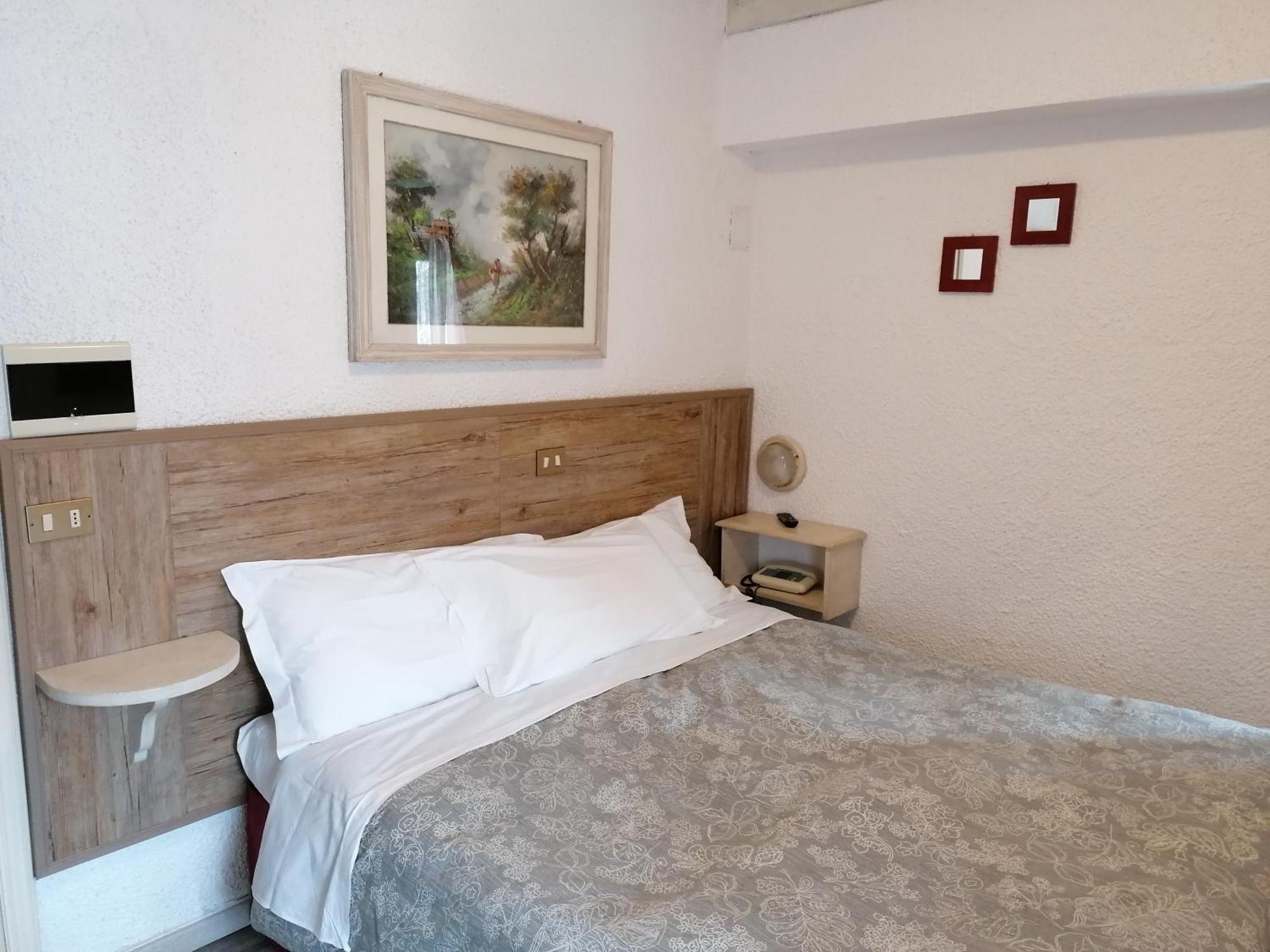 Albergo Sella - Monte Amiata 阿巴迪亚·圣萨尔瓦多 外观 照片